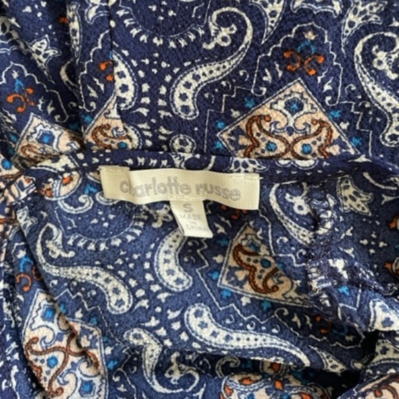 Charlotte Russe Blue Boho Floral Romper with Scoop Neck & Tie-Back – Size S - Picture 9 of 9